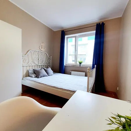 Апартаменти Nw Mieszkanie Blisko Plazy & Balkon *